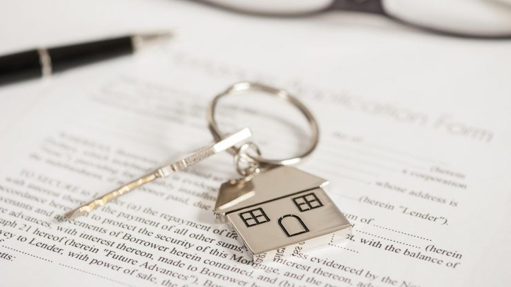 House shaped keyring with mortgage form